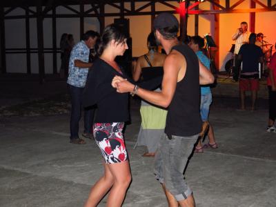 Falko dancing with girl